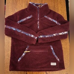 Hooey Women’s Maroon‎ Aztec Sherpa Size M